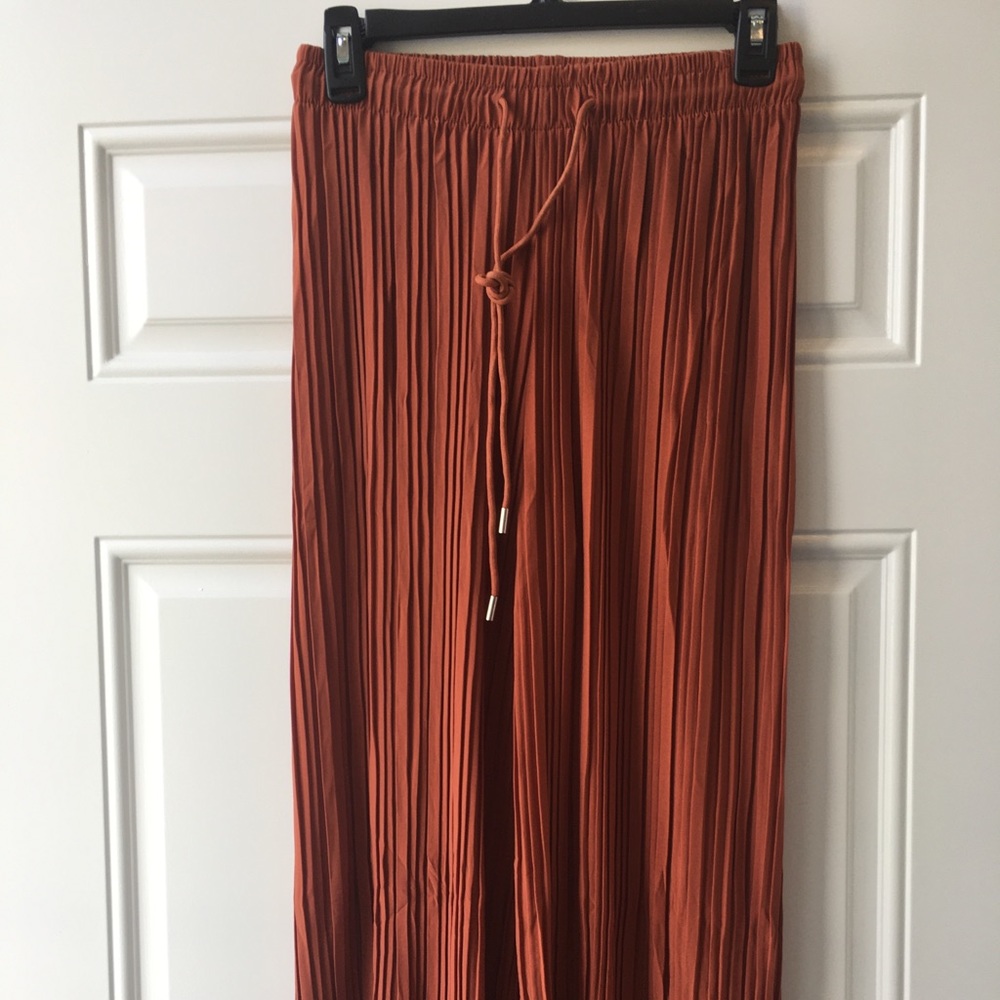 Rust Colored Magic Pantz